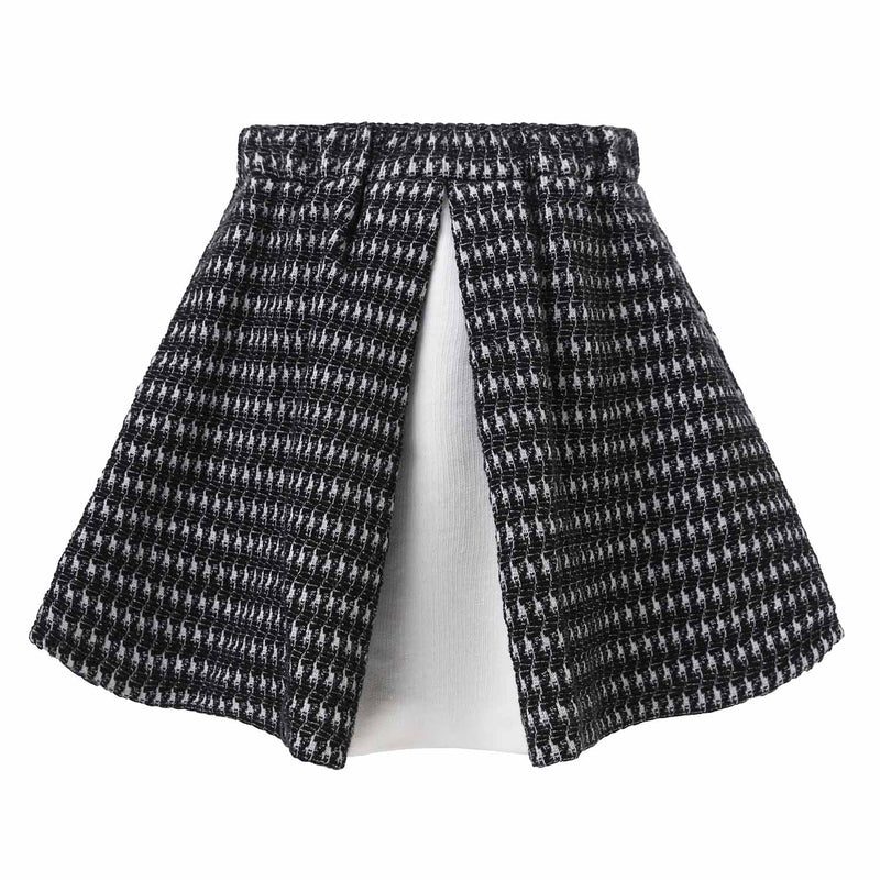 Mini Circle Skirt inBlack and White